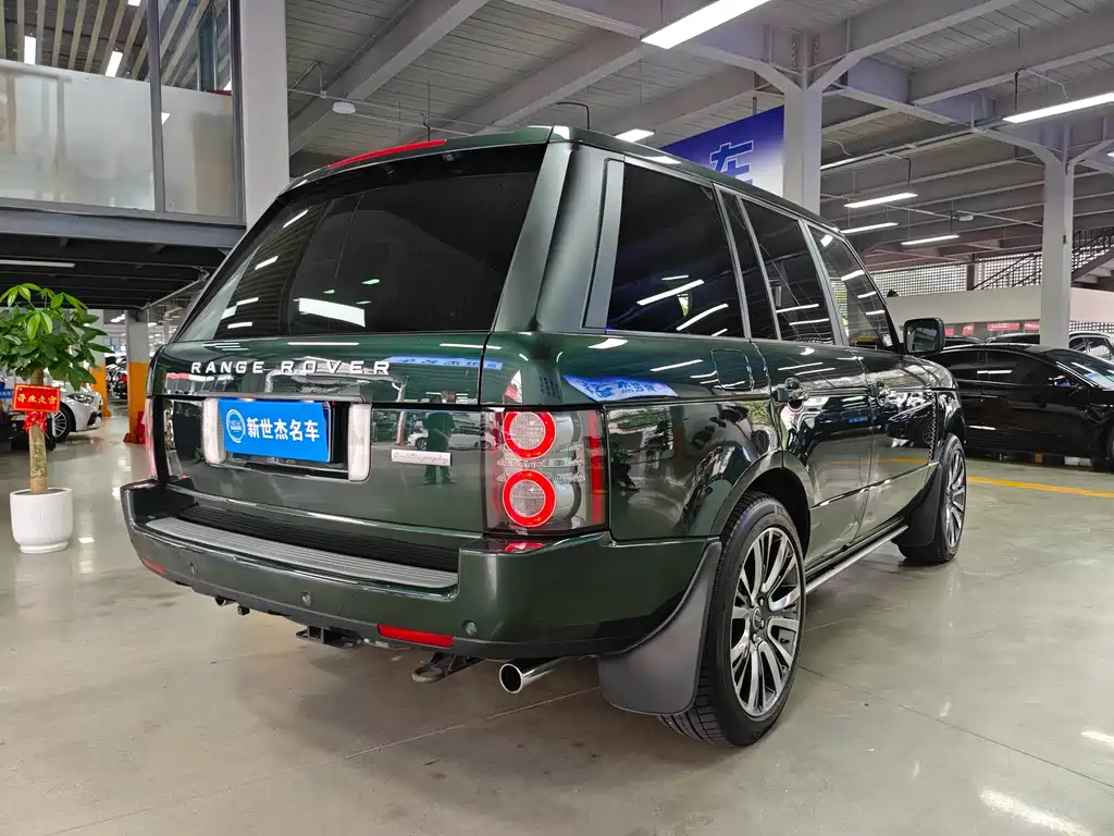 Land Rover Range Rover 2010 5.0 SC V8