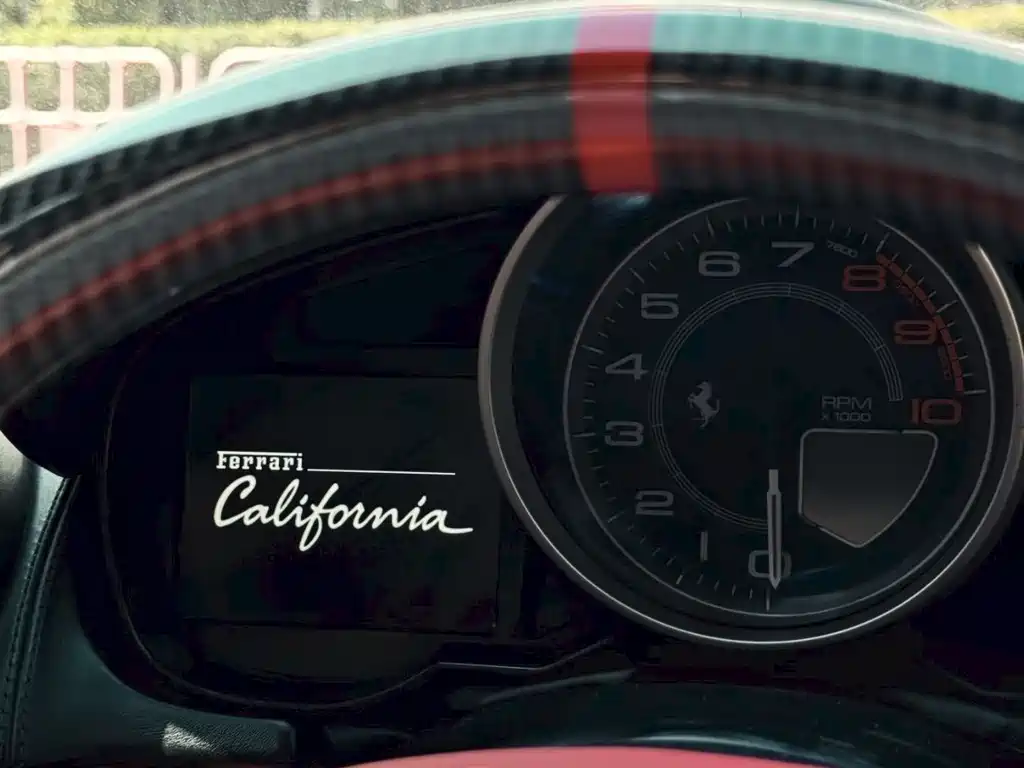 Ferrari California T 2009 4.3L