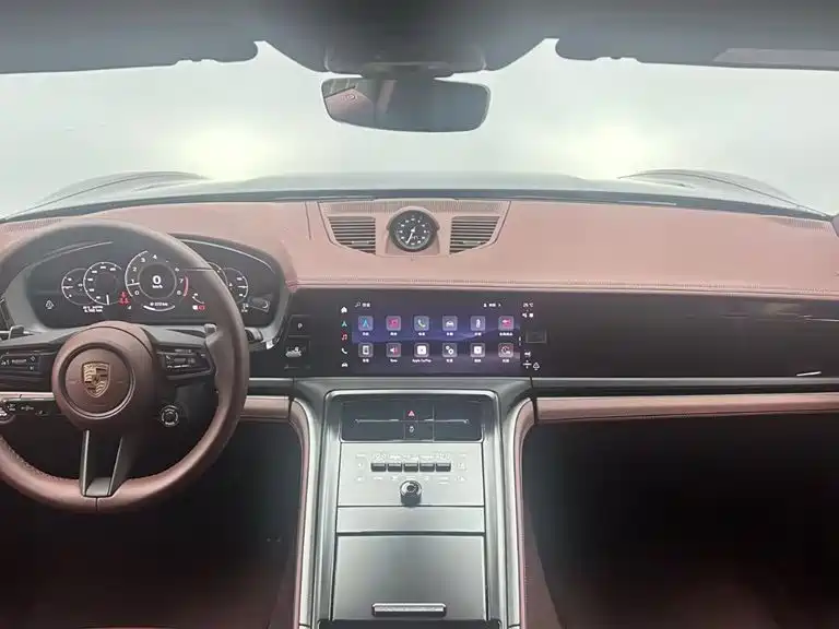 Porsche Panamera — миниатюра 13