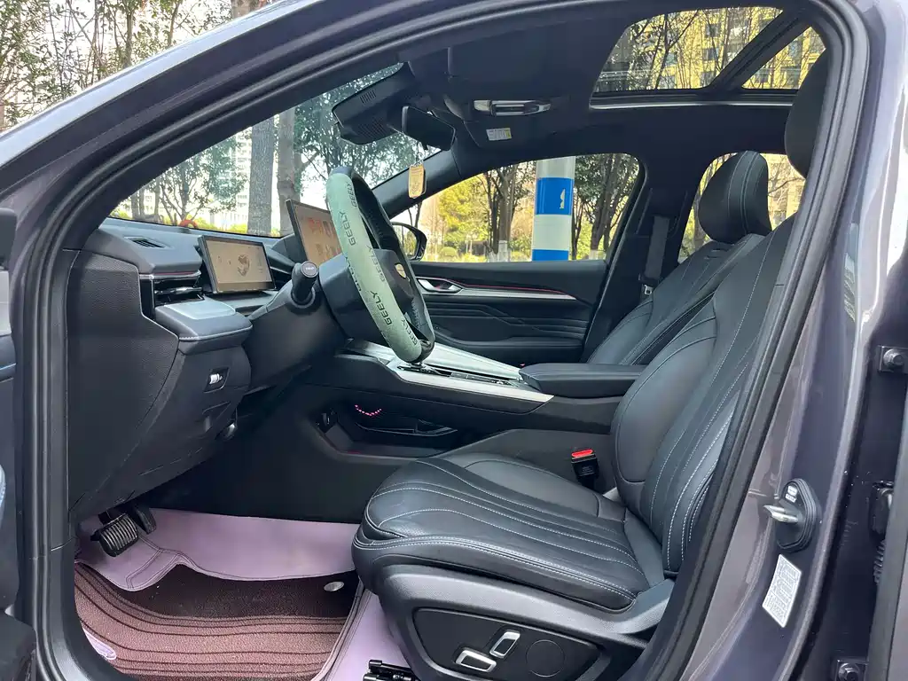 Geely Preface 2025 1.5TD