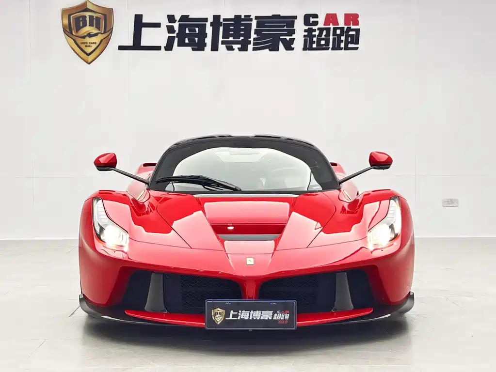 Ferrari LaFerrari 2014 6.3L Standard