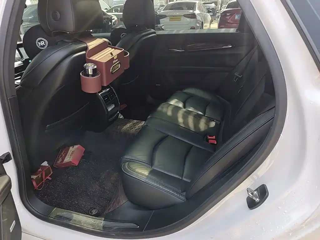 Cadillac CT6 — миниатюра 17