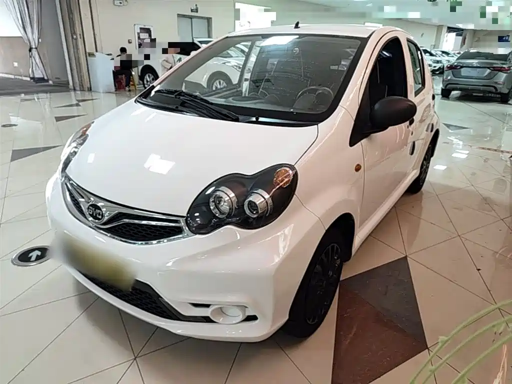 Byd F0 2017
