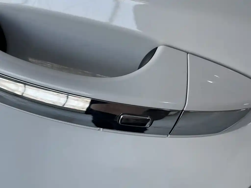 Volkswagen Tharu — миниатюра 12