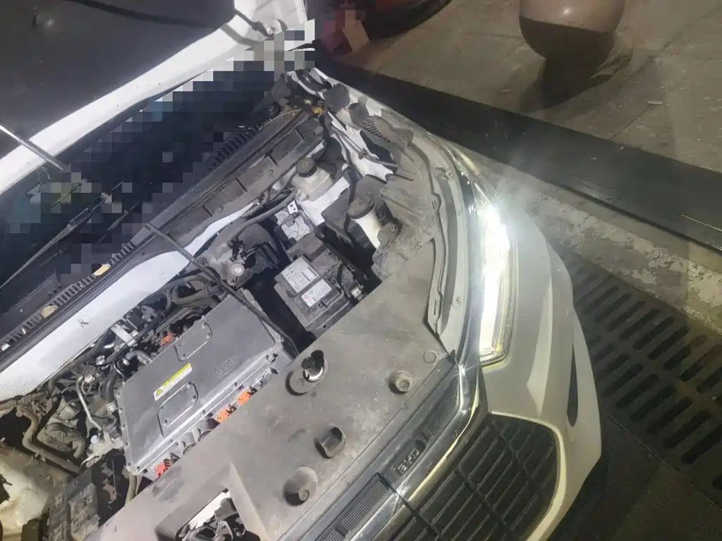 BYD Yuan EV — миниатюра 22
