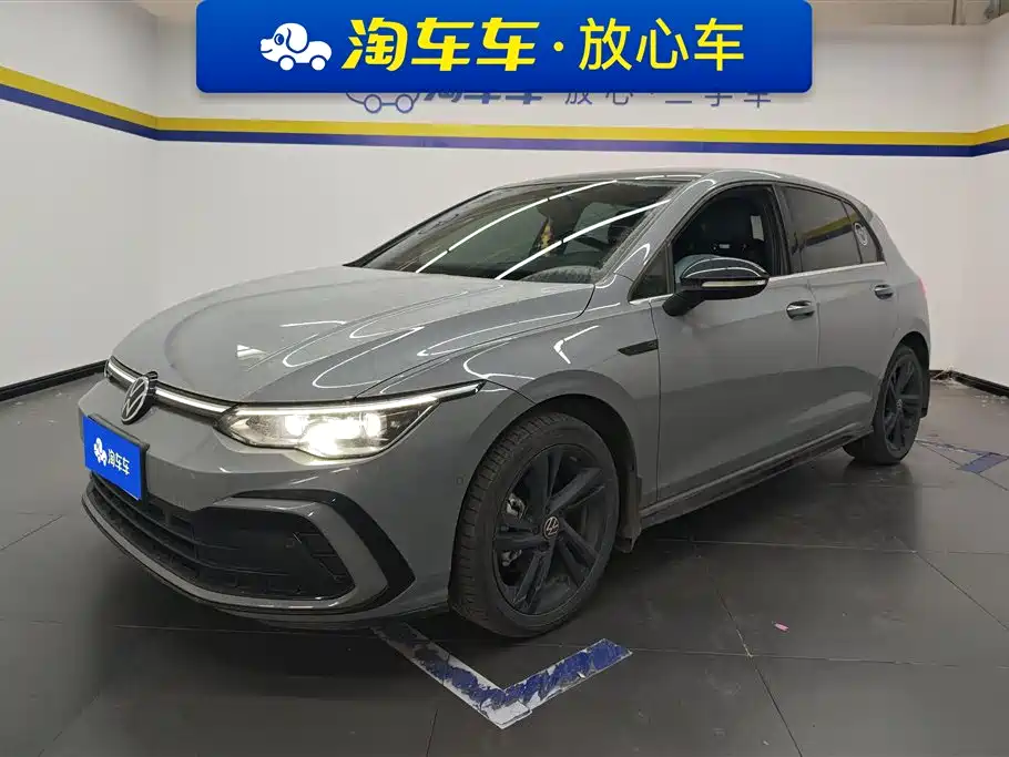Volkswagen Golf 2021