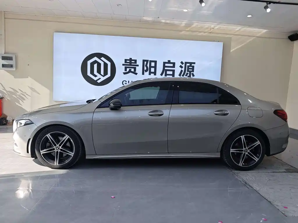 Mercedes-Benz A-Class A 2020 A 220 L 4MATIC Sport