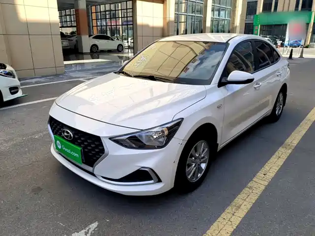Hyundai Elantra Yuedong