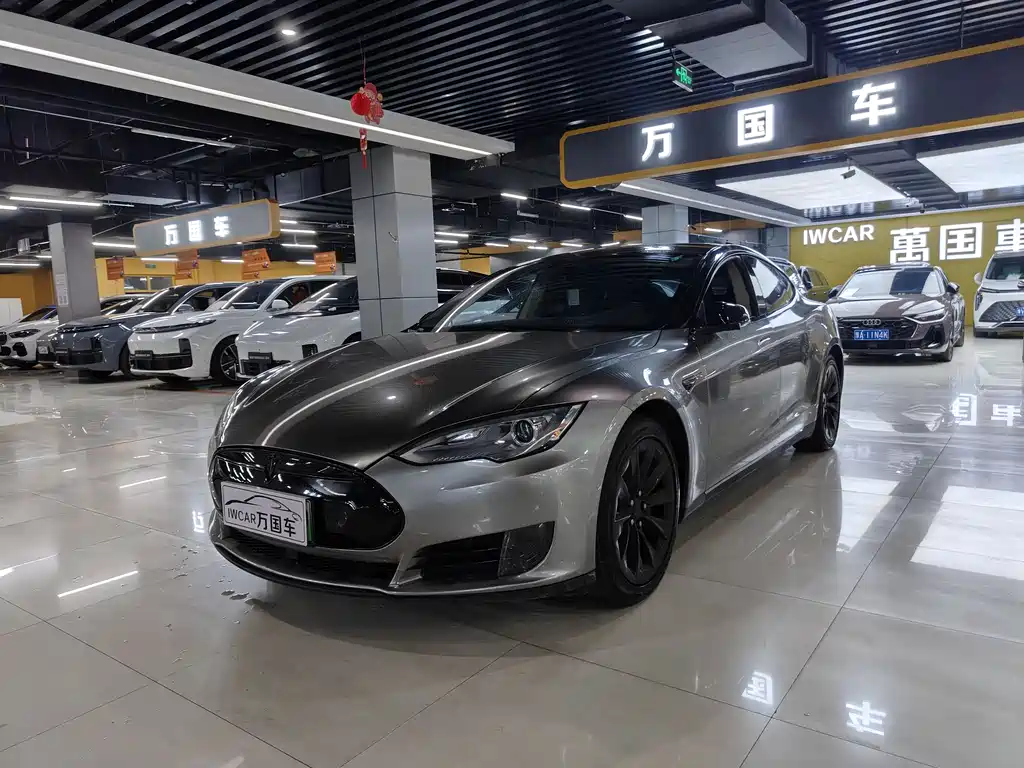 Tesla Model S 2016