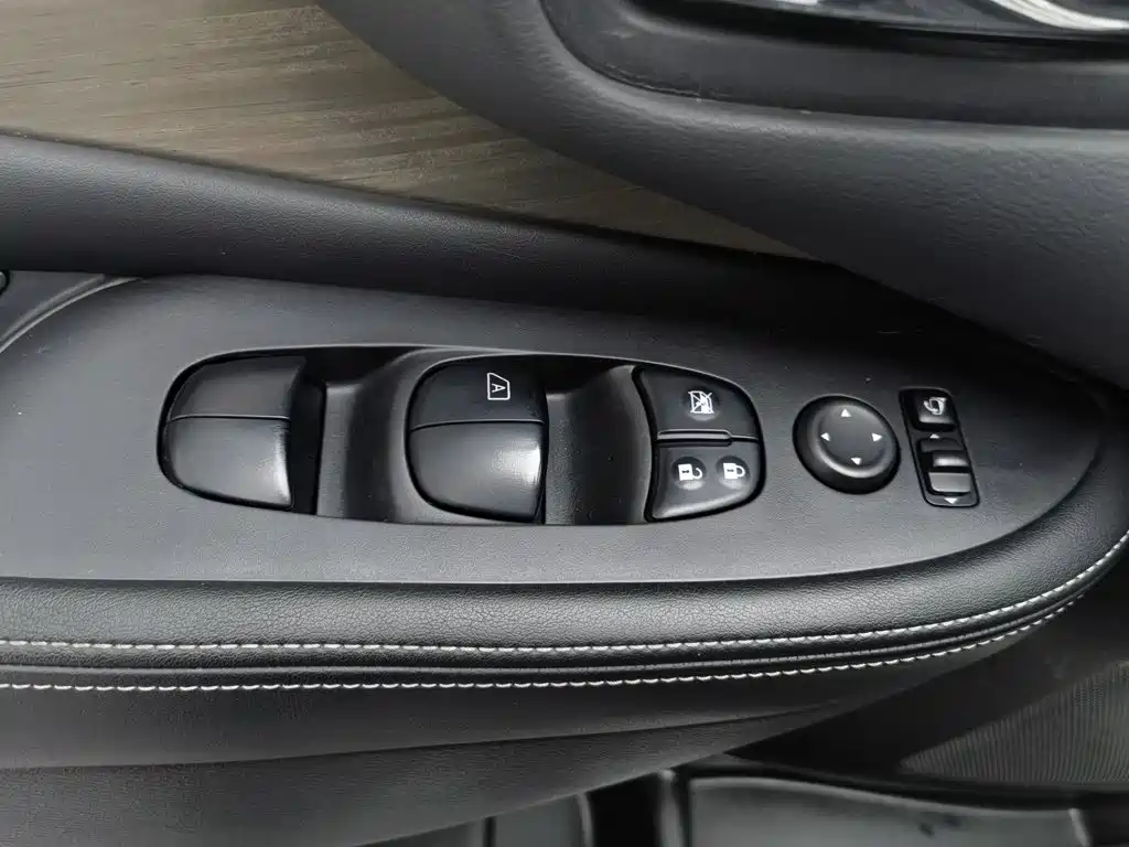 Nissan Murano 2017 2.5L XE Elite