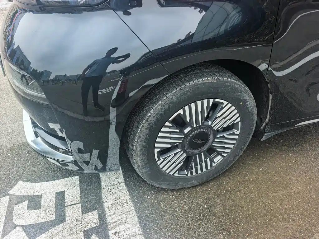 Geely Galaxy L380 2024 100 6 мест Air