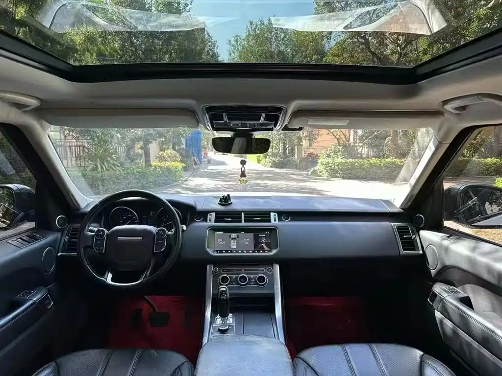 Land Rover Sport — миниатюра 5