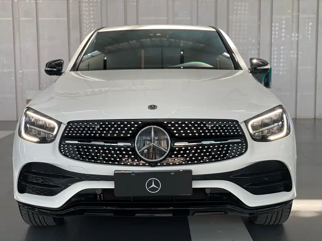 Mercedes-Benz GLC 2020 GLC 300 4MATIC SUV