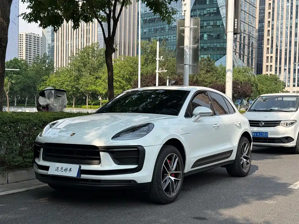 Porsche Macan 2022
