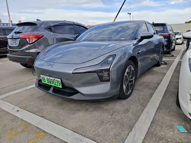 2024 Xpeng Mona M03