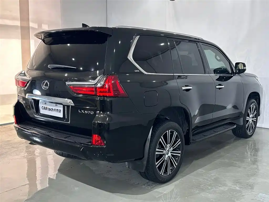 Lexus LX 2019 570 Luxury