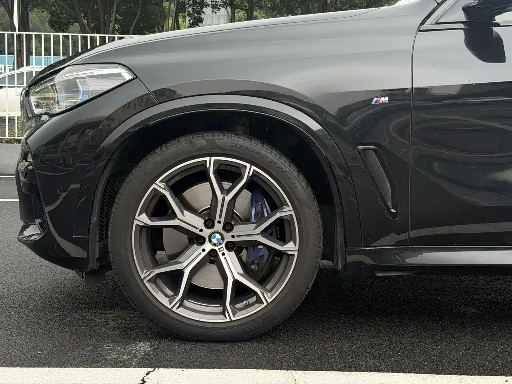 BMW X5 (Import) — миниатюра 18