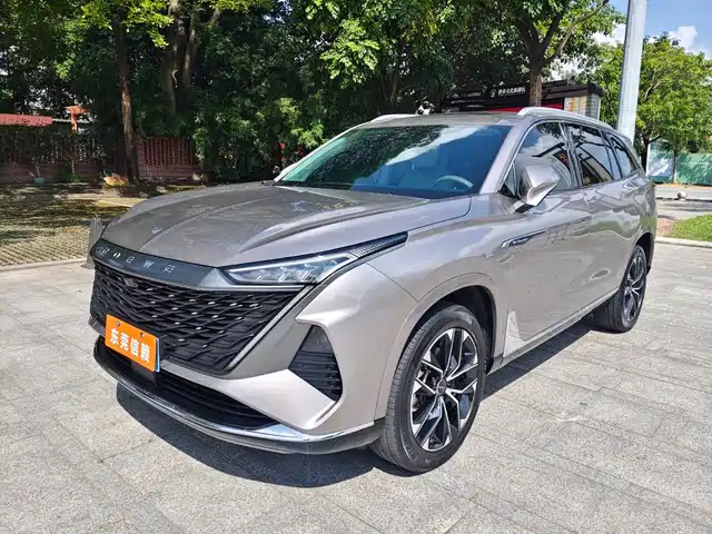 2023 Roewe RX9
