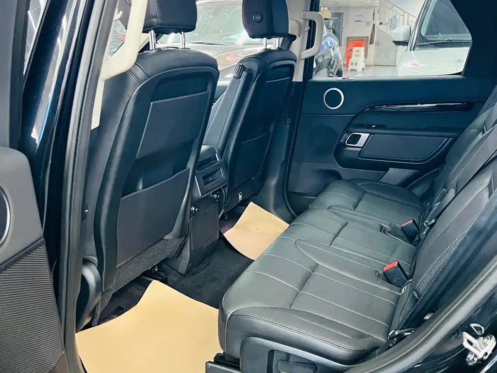 Land Rover Discovery 2019 3.0 SC V6 SE