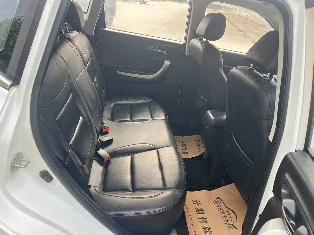 Changan CS35 — миниатюра 16