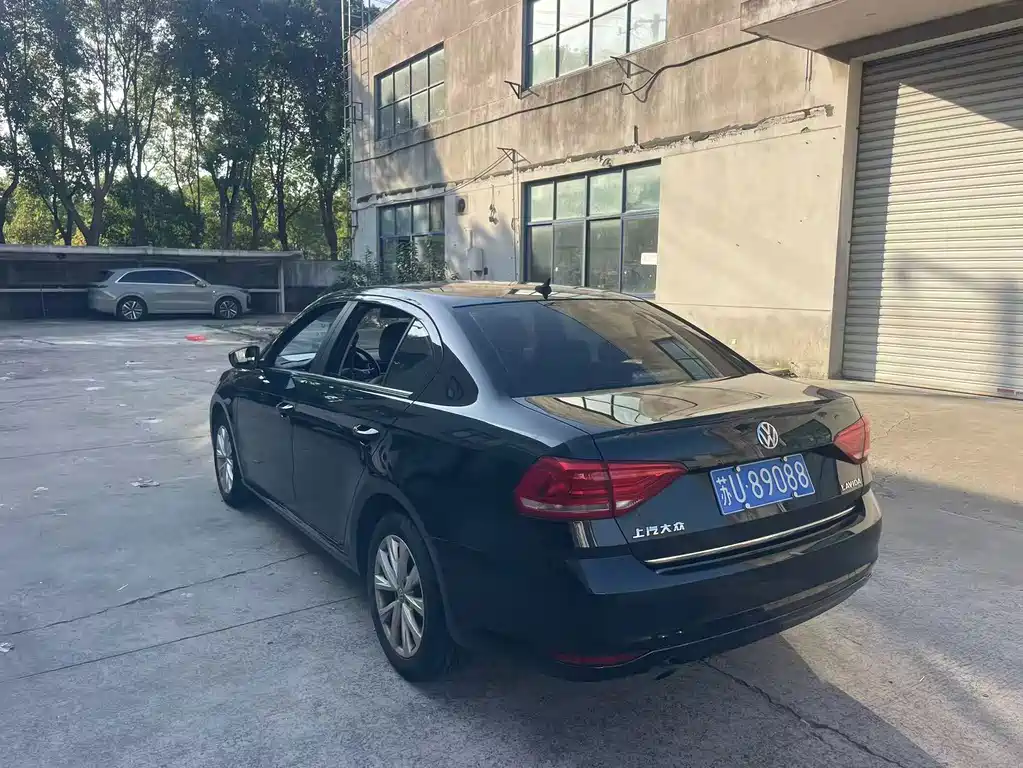 Volkswagen Lavida — миниатюра 10