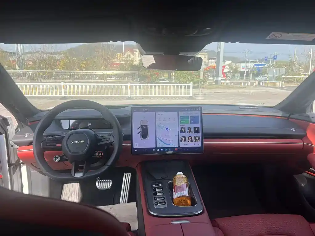 XIAOMI CAR XIAOMI SU7