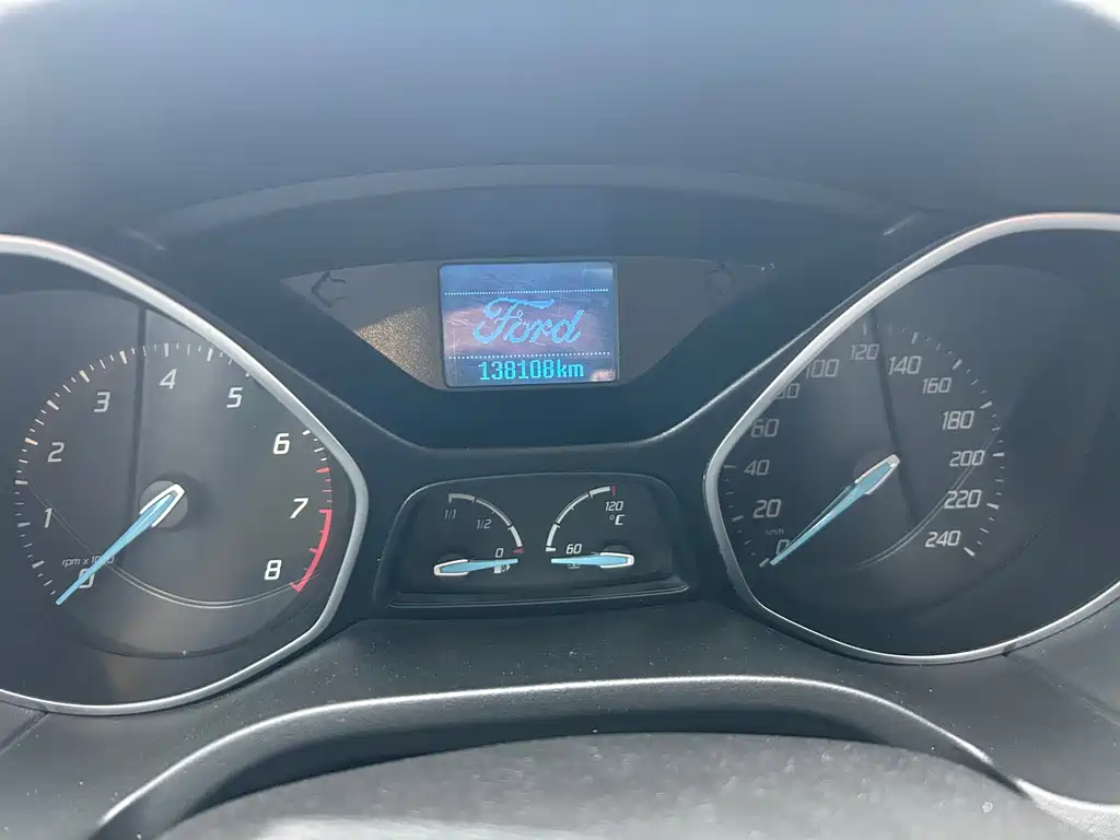 Ford Focus — миниатюра 15