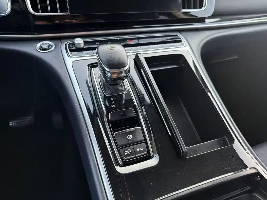 GAC M8 2023 390T Premium