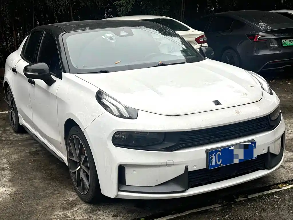 Lynk & Co 03 2021