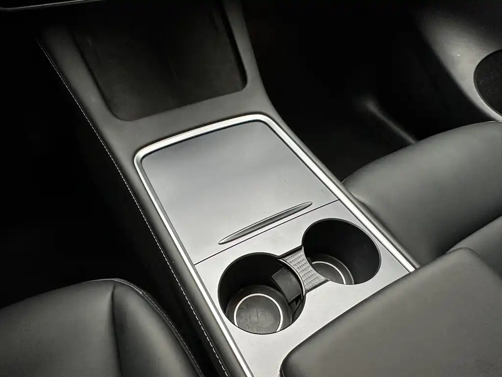 Tesla Model Y — фотографии объявления, Фото 14