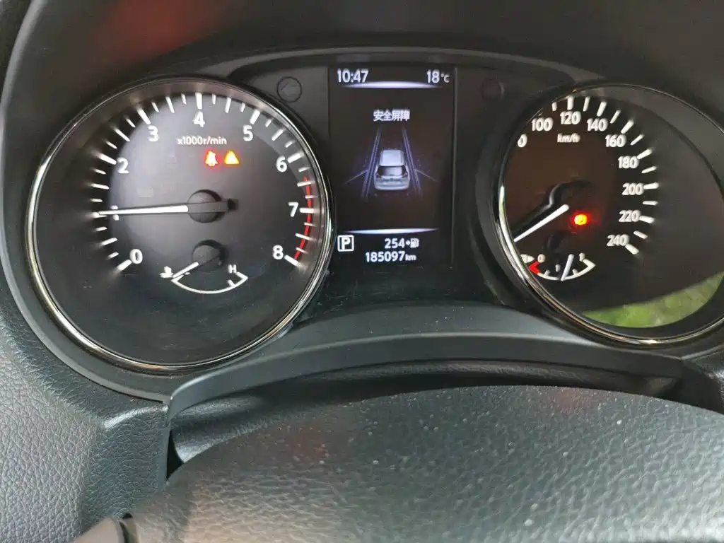 Nissan X-Trail — миниатюра 13