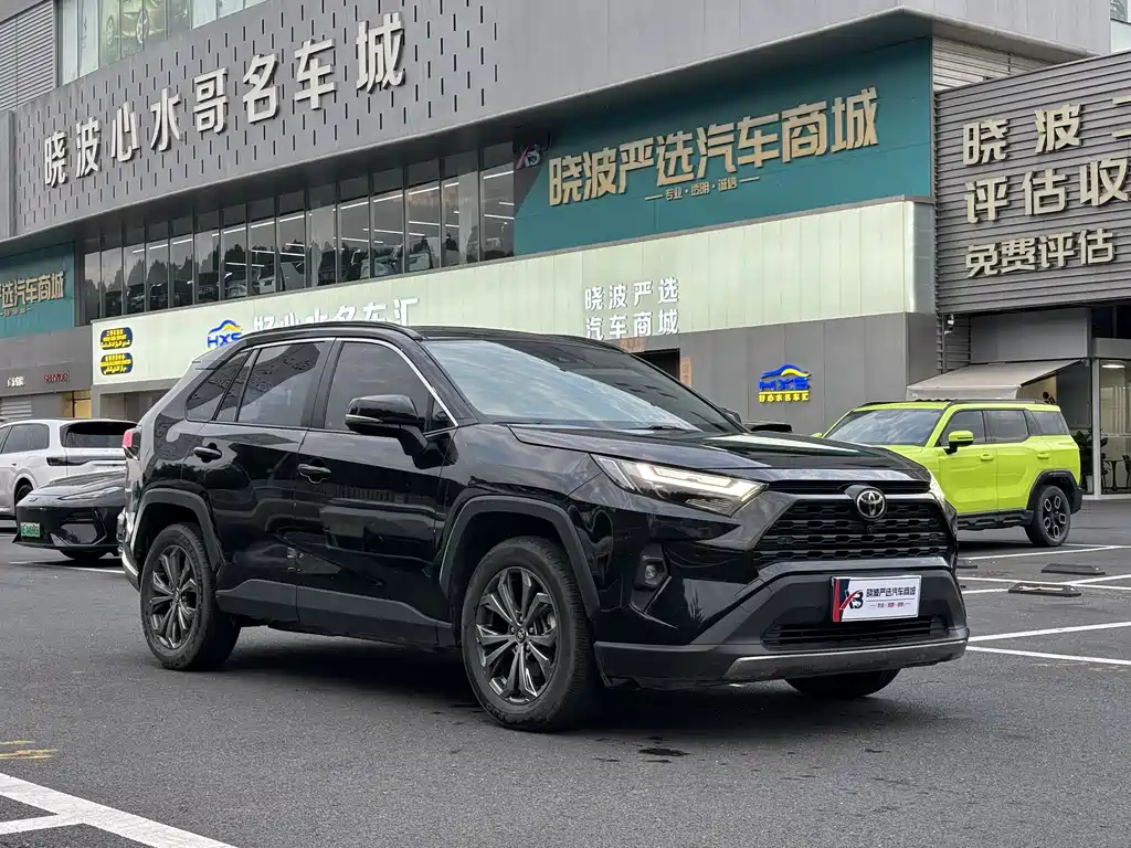 Toyota RAV4 — миниатюра 3
