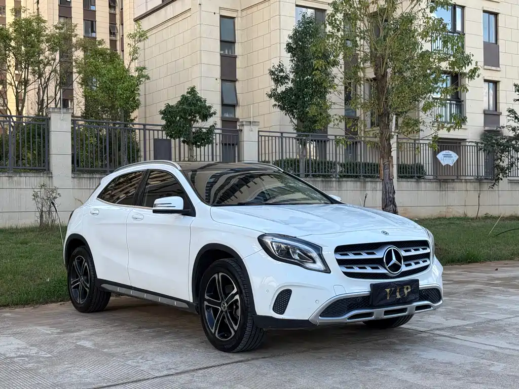 Mercedes-Benz GLA 2019