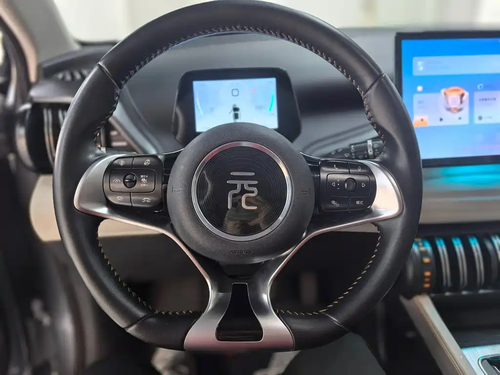 BYD Yuan Plus — миниатюра 10