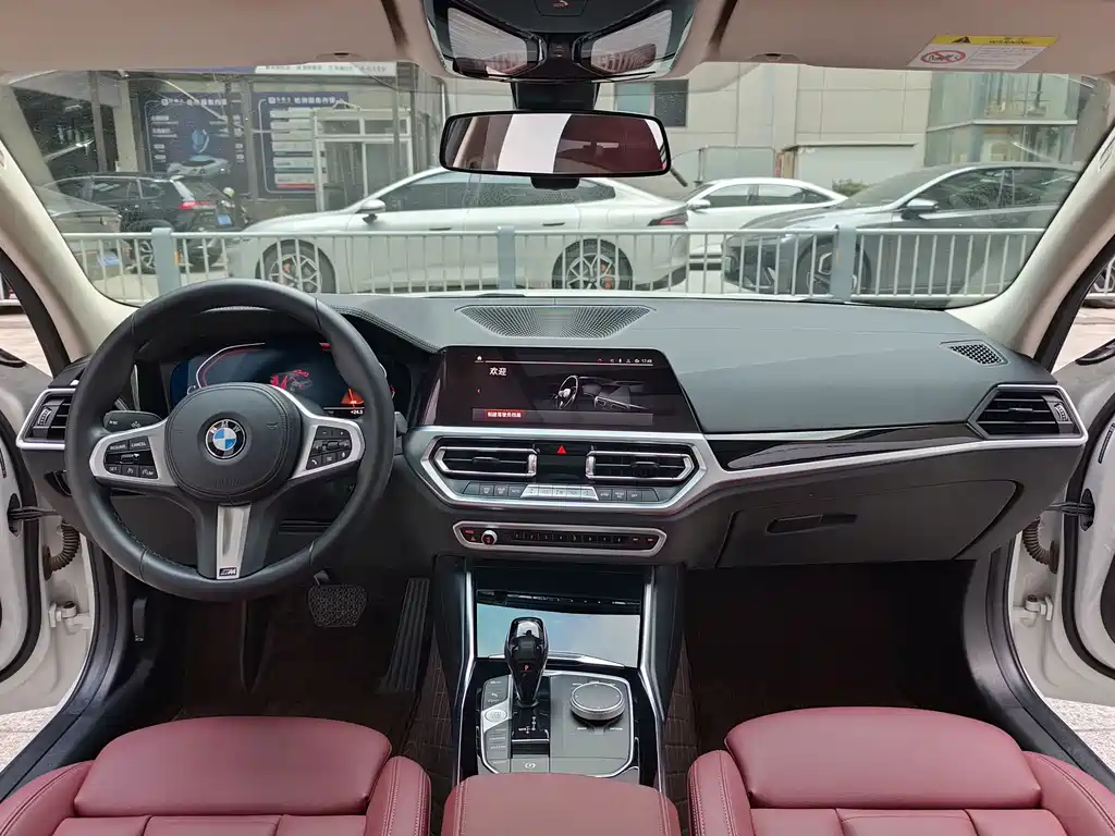 BMW 3 Series — миниатюра 8