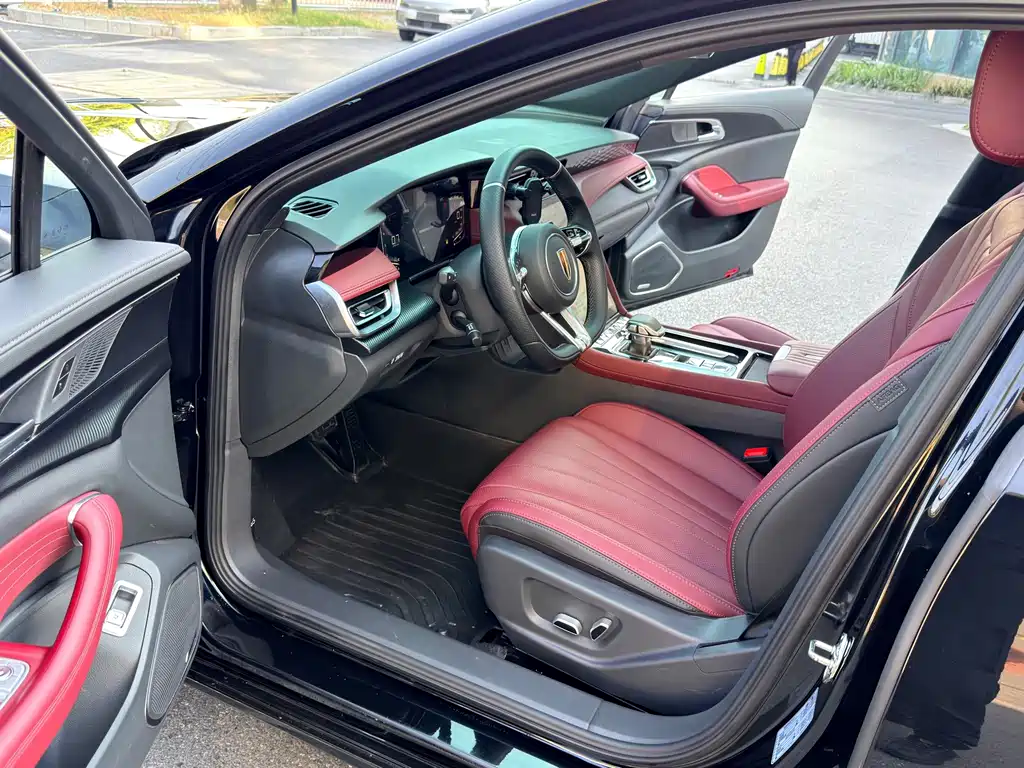 Hongqi Hongqi H5 — миниатюра 8