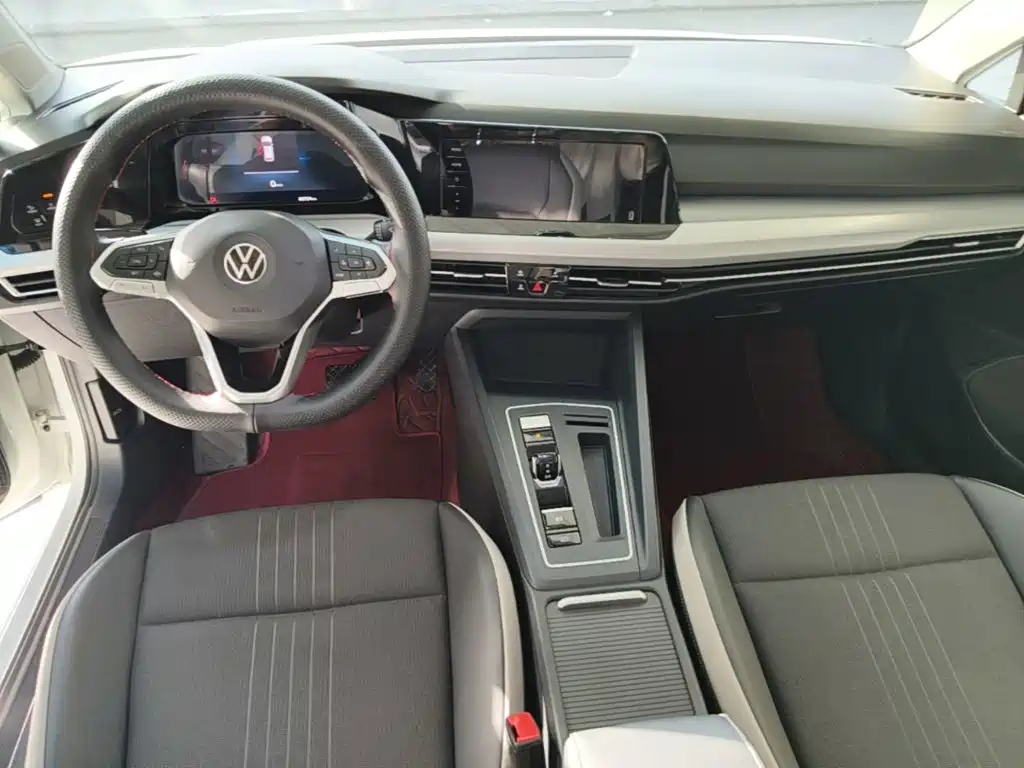 Volkswagen Golf — миниатюра 10
