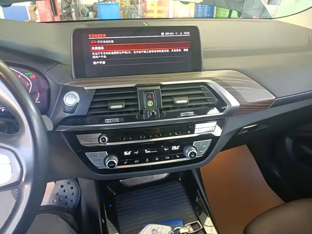 BMW X3 — миниатюра 13