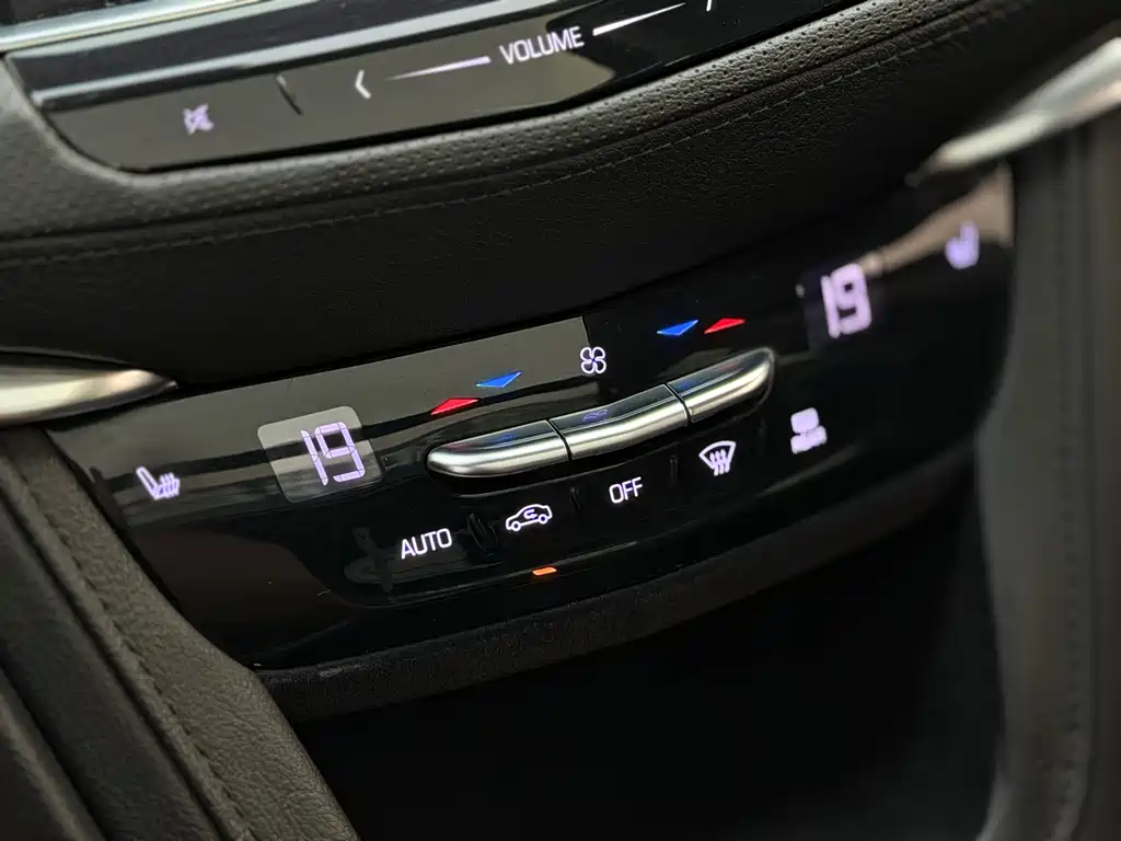 Cadillac XT5 — миниатюра 15