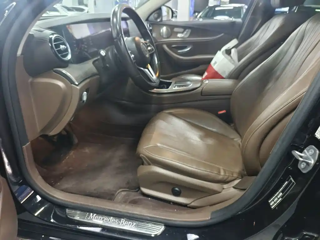 Mercedes-Benz E-Class E 2019 E 300 L Fashion