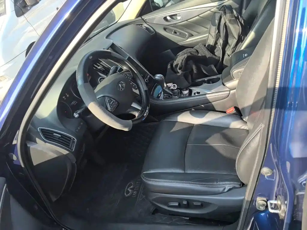 Infiniti Q50L — миниатюра 15