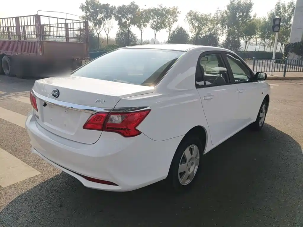 BYD F3 — миниатюра 7