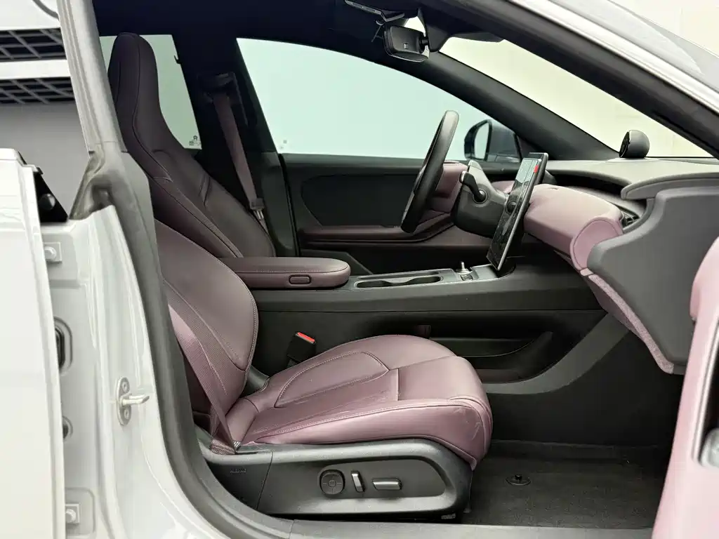 NIO ET5T — миниатюра 19