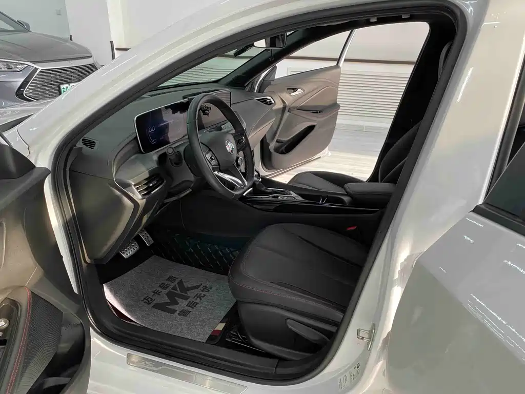 Buick Verano — миниатюра 15