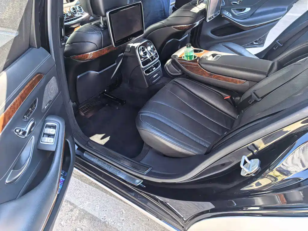 Mercedes-Benz S-Class — миниатюра 8
