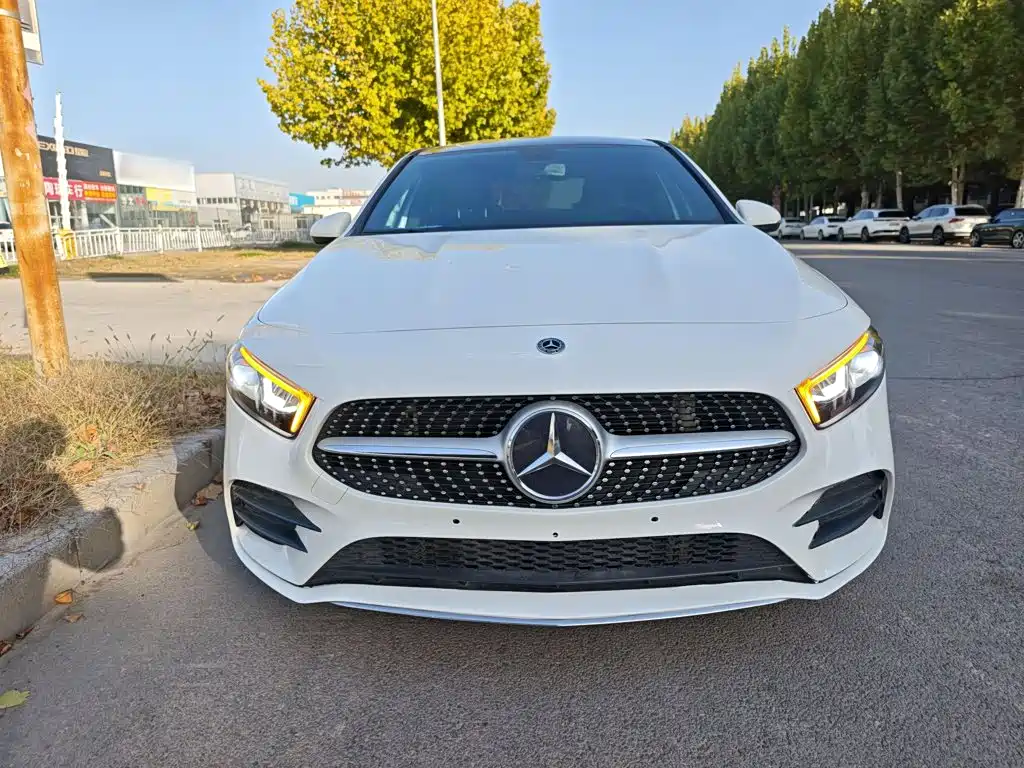 Mercedes-Benz A-Class — миниатюра 3