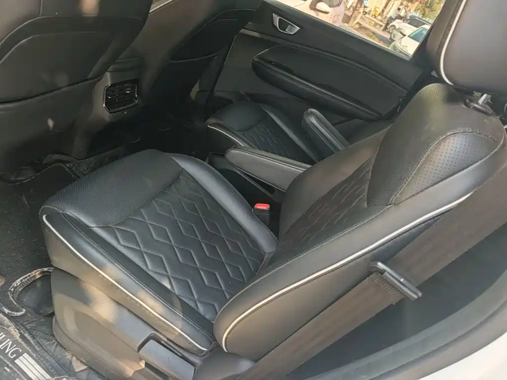 Wuling Jiachen — миниатюра 17