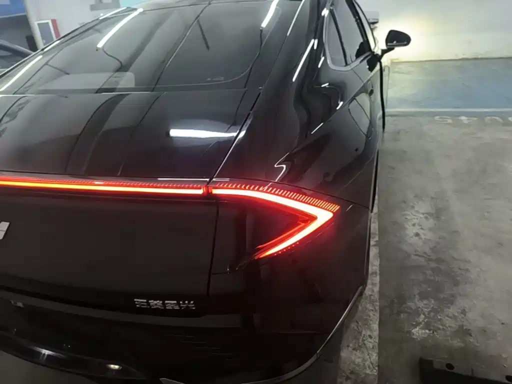 Wuling Xingguang — миниатюра 8
