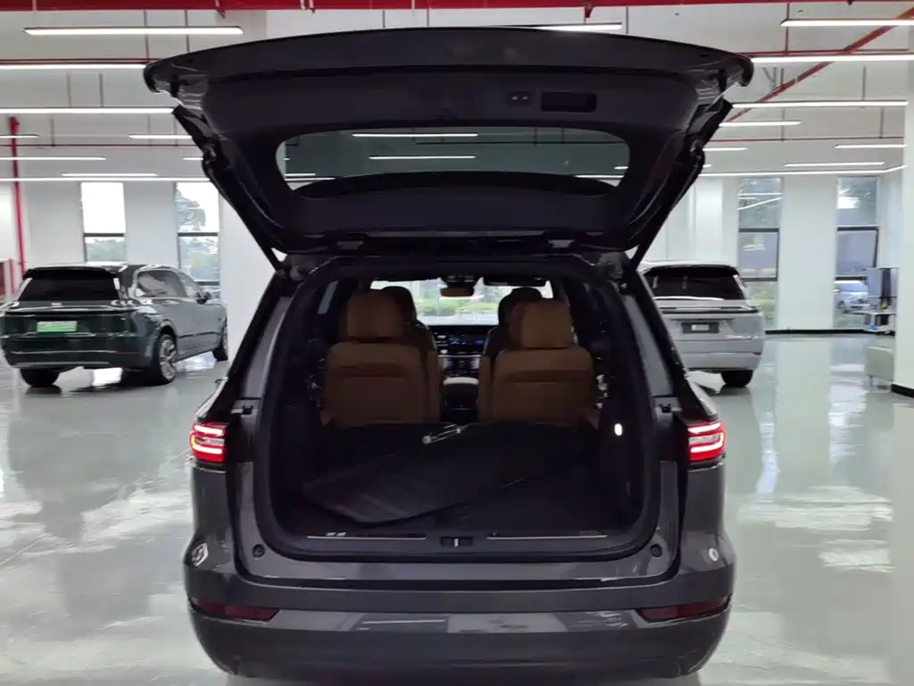 Li Auto Li ONE — миниатюра 19
