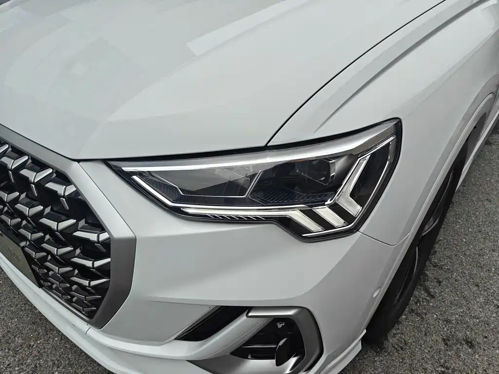 Audi Q3 — миниатюра 17